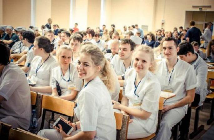 Kemerovo Medical Academy (Universität): Fakultäten, Bildungsformen, Kosten der GBOU HE Kemerovo State Medical Academy