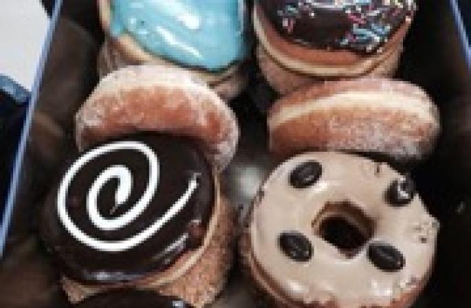 Pse ëndërroni për donutët sipas librit të ëndrrave?