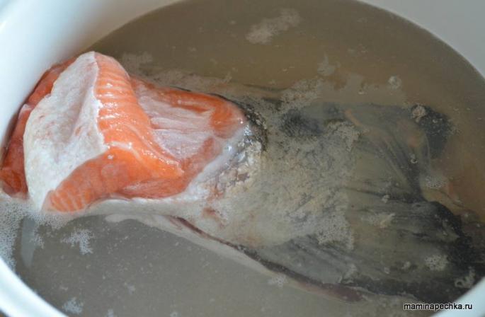 طريقة عمل شوربة سمك السلمون اللذيذة